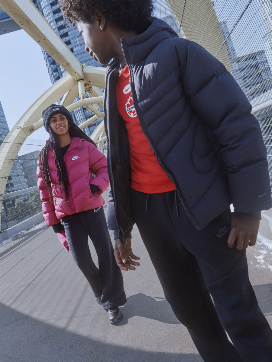 JOURS REMARQUABLES - NIKE