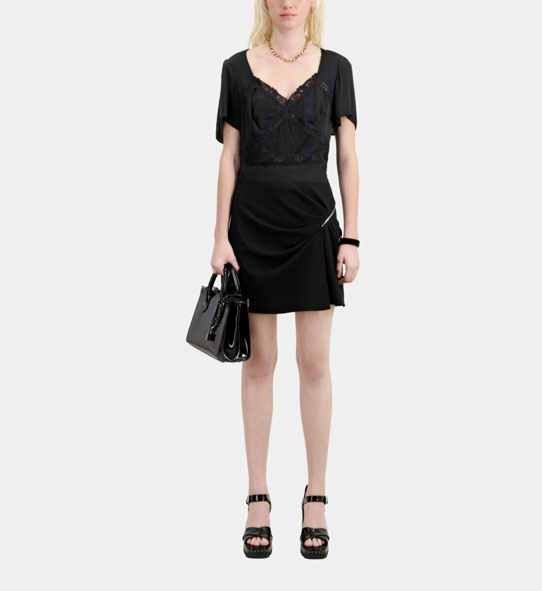 Jupe Courte Noire En Crêpe Avec Zip black