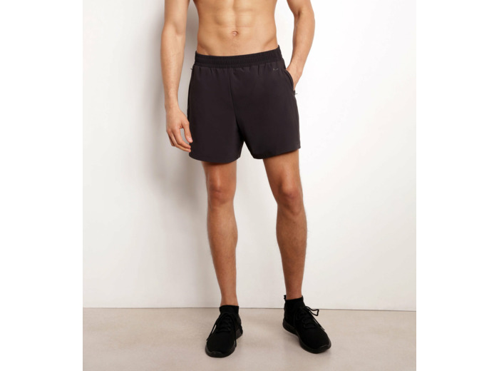 Short de sport homme en matière aérée Noir Dim Move