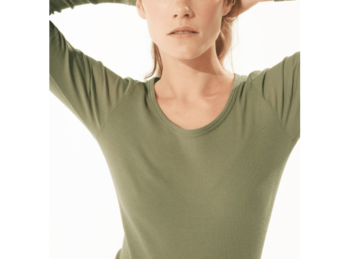 T-shirt olive
