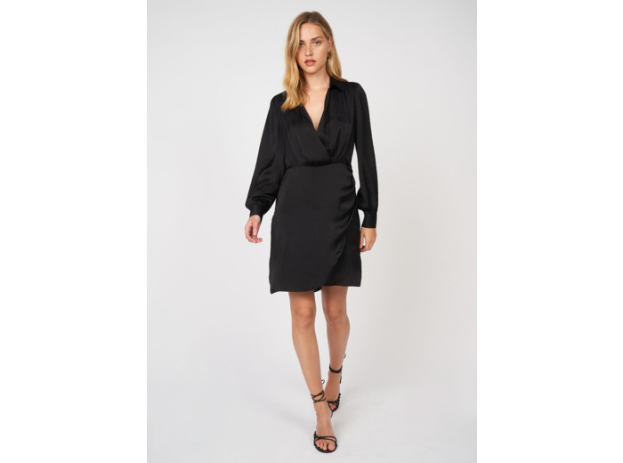 Robe courte effet portefeuille