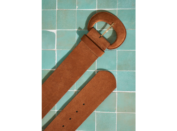 Ceinture large en croûte de cuir