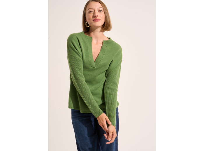 Pull ample en laine à col V et manches mi-longues