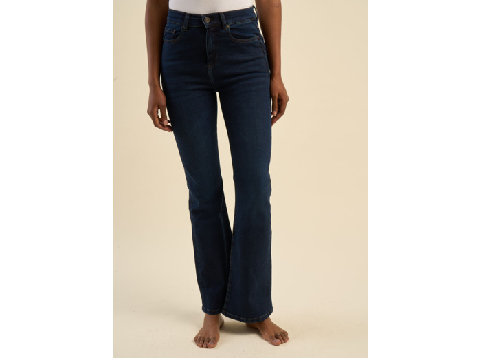 Jean forme boot cut