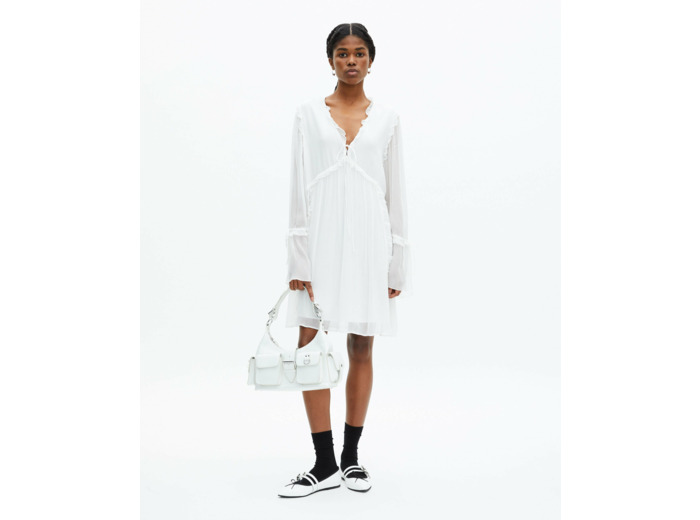 Robe unie a volants ecru