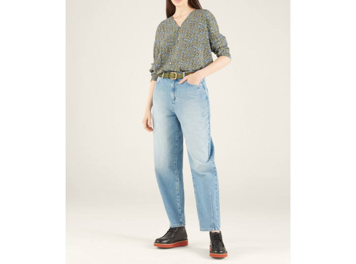 Chemise fleurs bleues