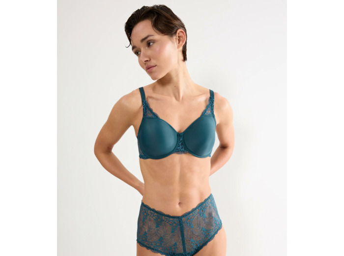 Soutien-gorge avec armatures minimizer