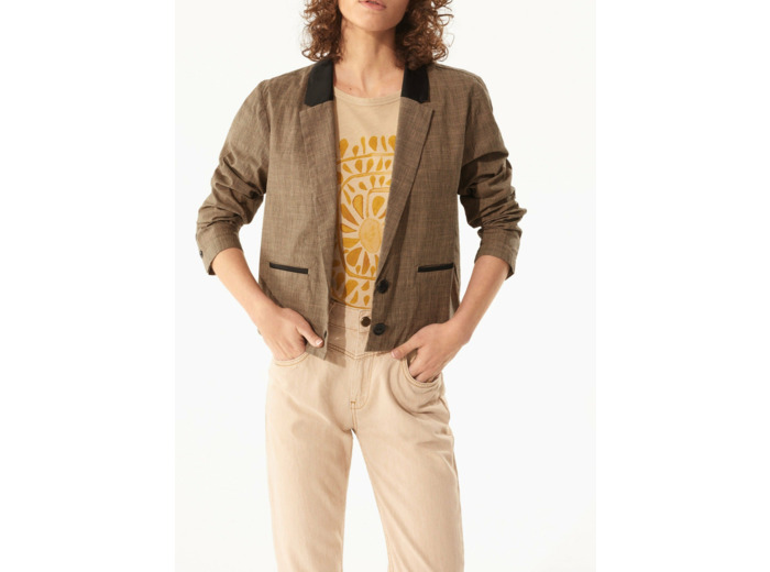 Veste fauve