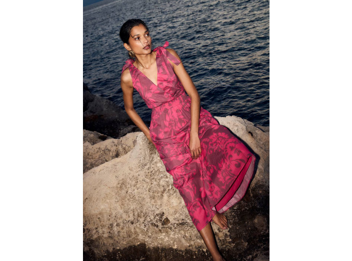 Robe imprimée avec noeud aux bretelles