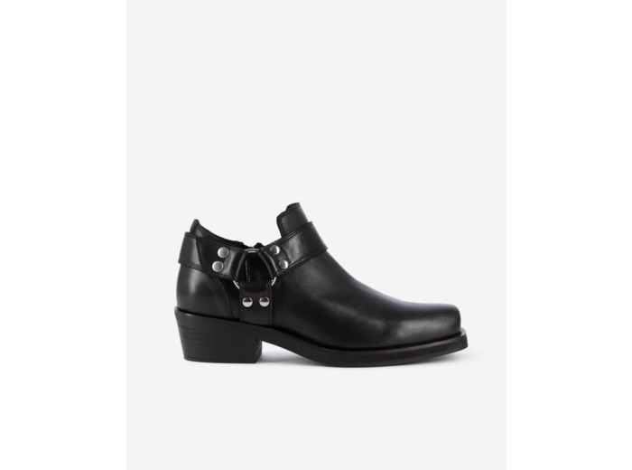 Bottines basses avec sangles en cuir noires black