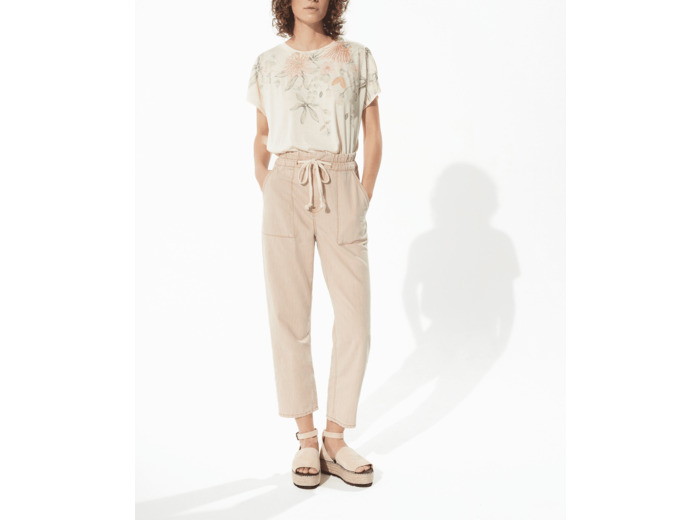 Jean rose des sables