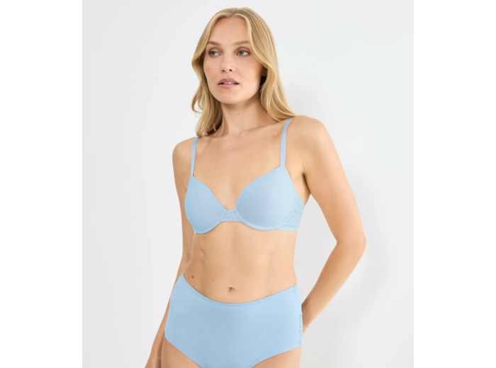 Soutien gorge avec armatures et coques