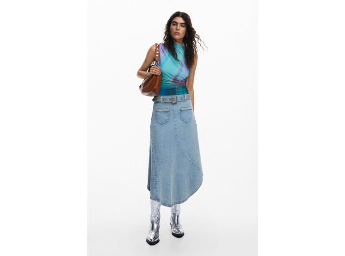 Skirt Knee