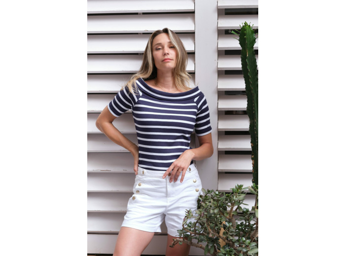 Short avec boutons dorés Treddia