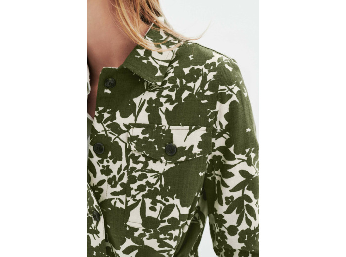 Veste vgrace4