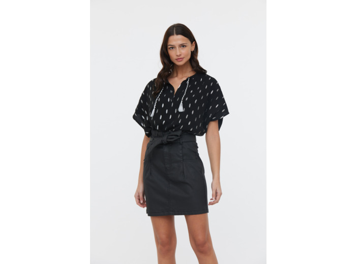 Jupe paperbag en denim enduit,ceinturé taille et plis devant