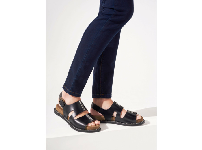 Sandales plates en cuir noir