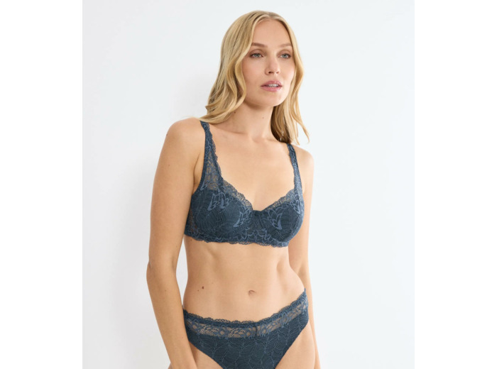 Soutien gorge avec armatures et coques