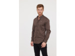 Chemise allover, piping et broderie poitrine