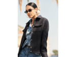 Manteau court en drap de laine