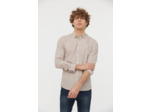 Chemise allover et broderie poitrine, détail de broderie manche