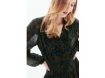 Robe rsylvia