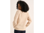 Pull droit avec des boutons aux poignets
