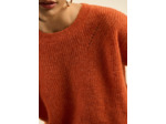 Pull col rond à détails brillants