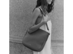 Grand sac hobo Madeleine en cuir grainé