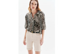 Short sedon