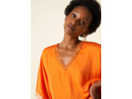 Top oversize détail dentelle