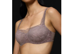 Soutien gorge avec armatures et coques