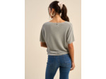Pull col V manches courtes avec détails fils lurex