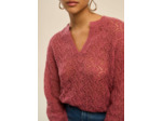 Pull droit à col tunisien et détails fantaisie