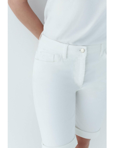 Short sedon