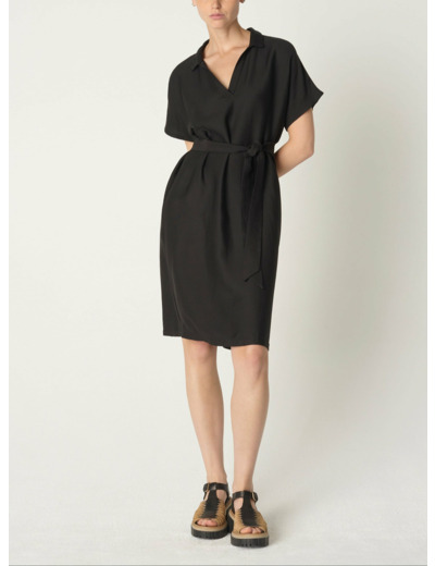 Robe clara noir