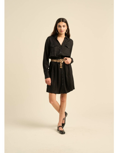 Robe courte chemise à manches longues