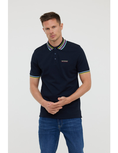 Polo piqué manches courtes avec découpes épaules, détails contrastés au col et bas de manches, broderie poitrine