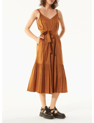 Robe muscade