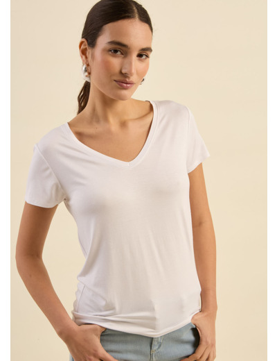 Tee-shirt col V