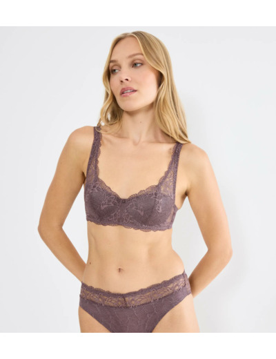 Soutien gorge avec armatures et coques
