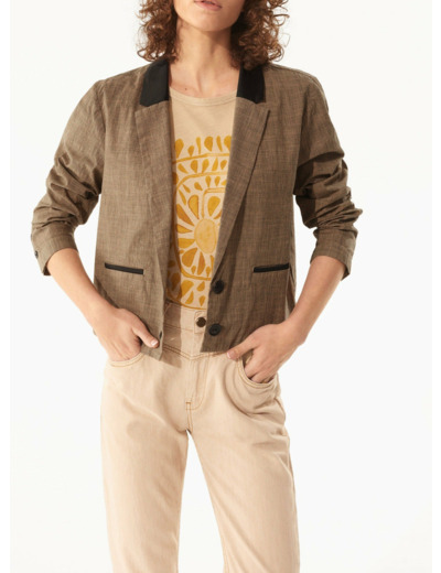Veste fauve