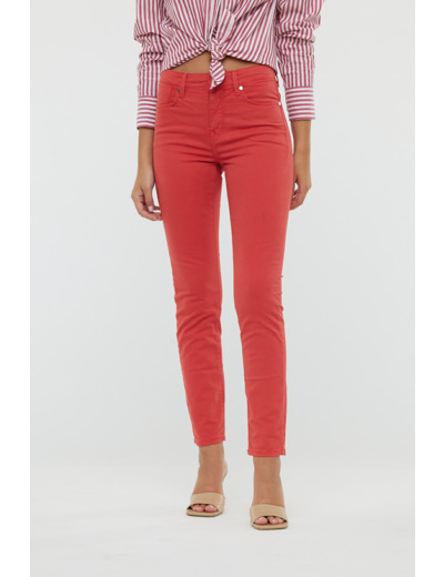 Pantalon slim fit effet push up , jambes ajustées, taille medium haute