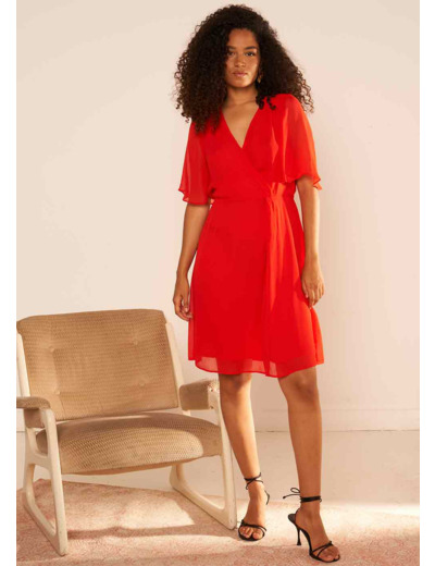 Robe courte élégante