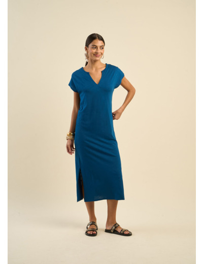 Robe droite col tunisien