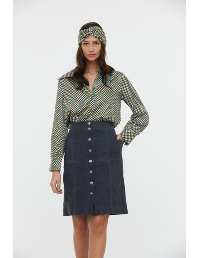 Jupe boutonnée devant en nubuck de vache avec jeu de découpes