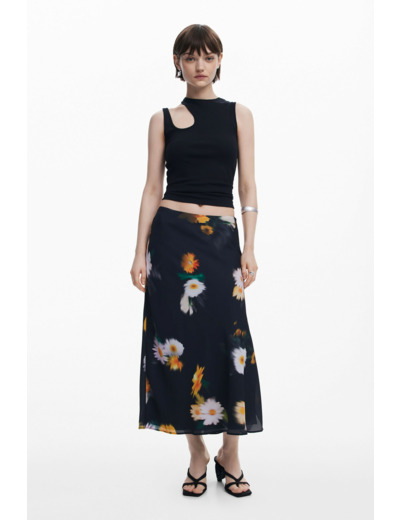 Skirt Knee