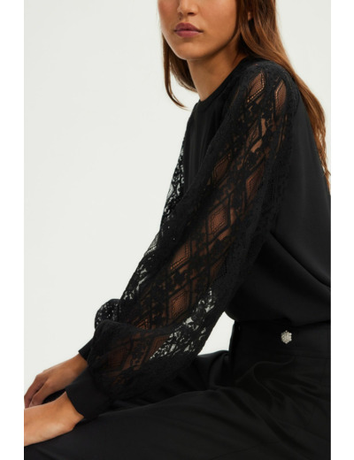 Top aux manches en dentelle - BRELLE