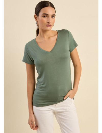 Tee-shirt col V