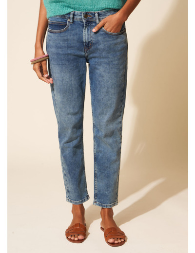 Jean boyfriend à cinq poches